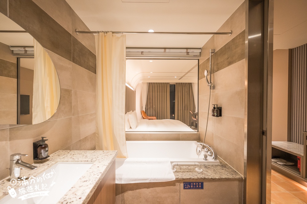 台南【晶盈親旅大酒店】全新高質感旅店,家庭房Villa渡假風,200坪兒童遊戲室,親子同行超放電!