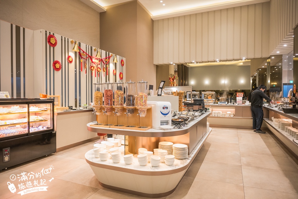 台南【晶盈親旅大酒店】全新高質感旅店,家庭房Villa渡假風,200坪兒童遊戲室,親子同行超放電!
