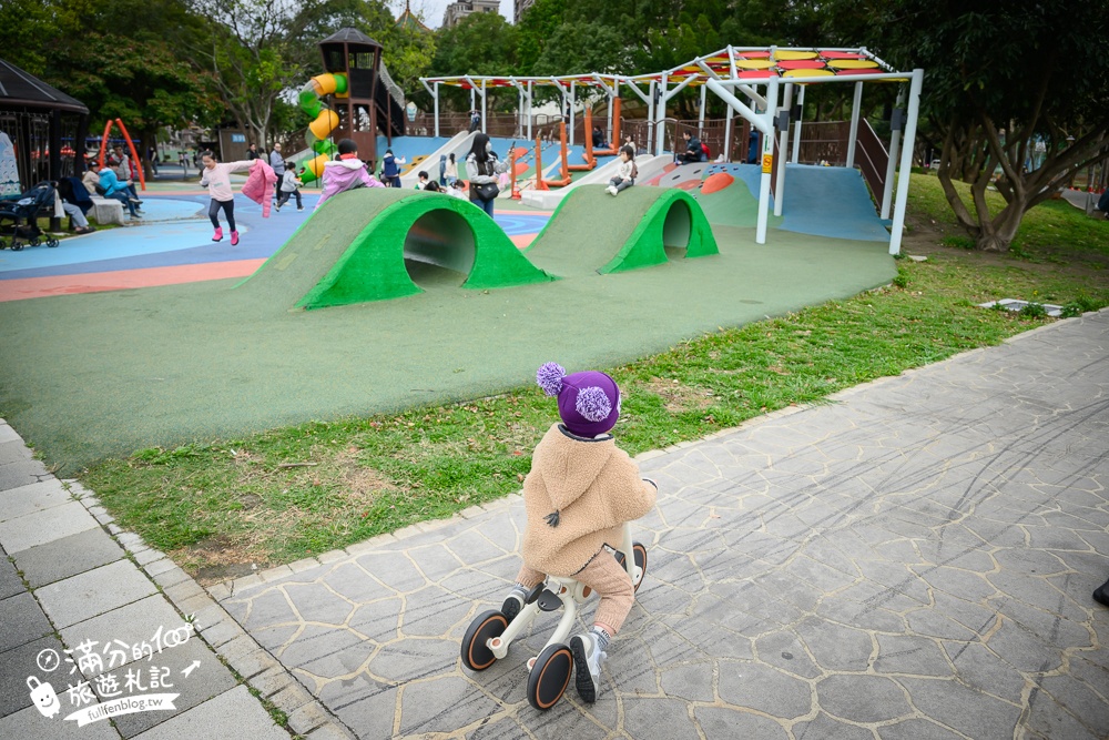 【民俗文化公園】桃園平鎮親子公園.穀倉造型溜滑梯,農村景觀親子共融公園通通免費玩!