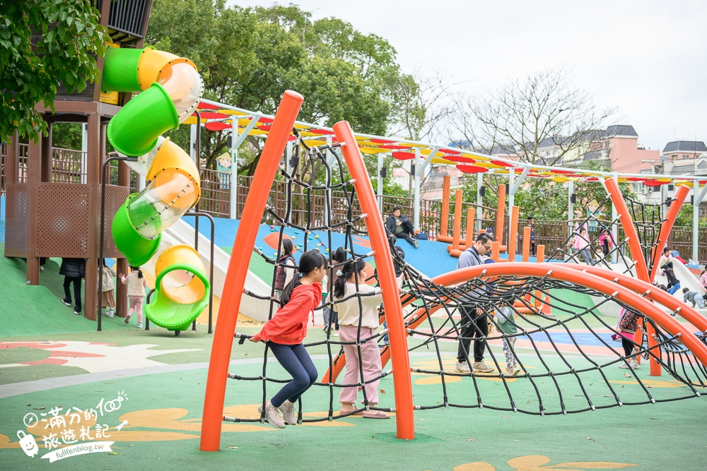 【民俗文化公園】桃園平鎮親子公園.穀倉造型溜滑梯,農村景觀親子共融公園通通免費玩!