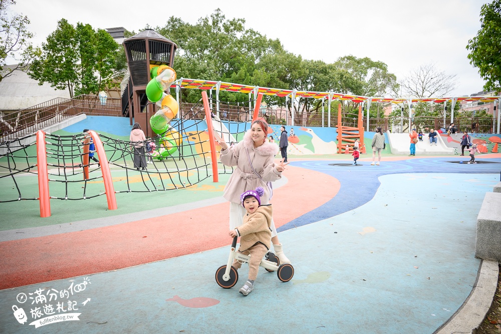 【民俗文化公園】桃園平鎮親子公園.穀倉造型溜滑梯,農村景觀親子共融公園通通免費玩!