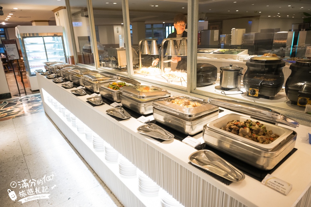 【桃園石門水庫福華渡假飯店】全新湖景房型和超狂親子設施.兒童跑車.任天堂.復古電動免費玩,還能泡三溫暖和游泳!