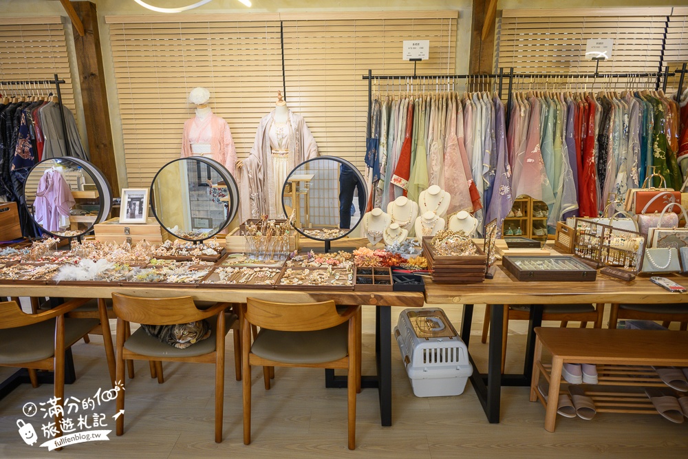 【南投水里蛇窯古裝體驗】土土甜品店.穿唐裝.吃甜點.玩捏陶,親子同遊秒穿越過去!