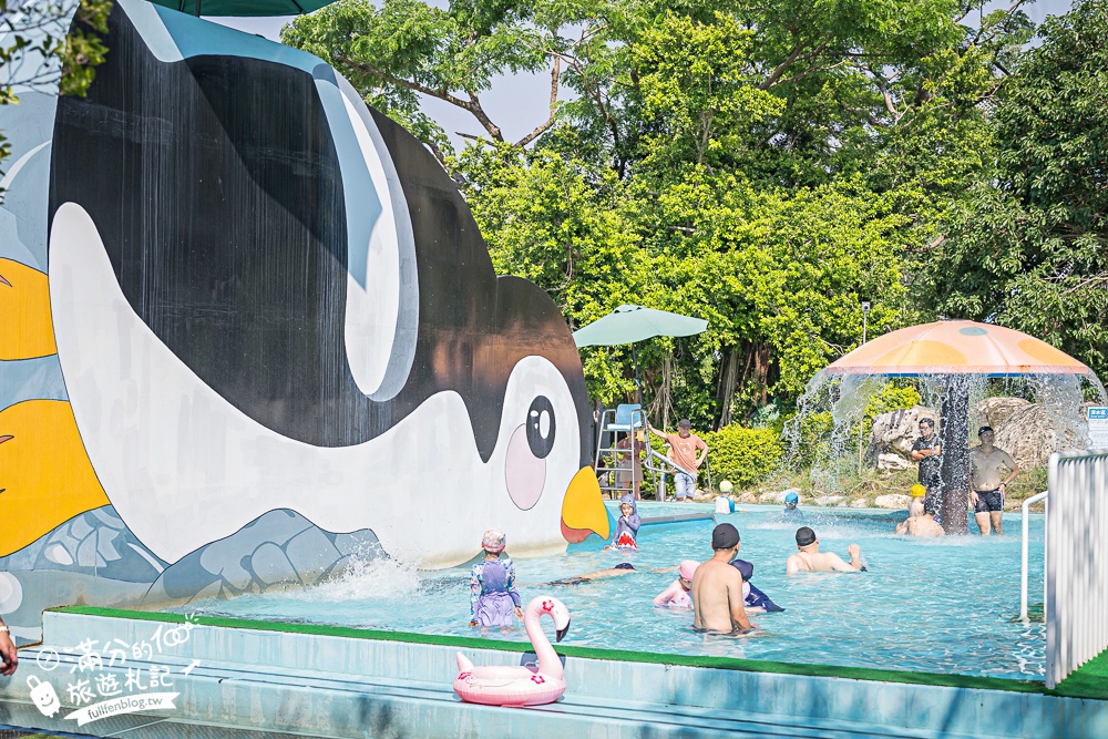 【2025台南頑皮世界野生動物園】最新門票資訊.台南必玩動物園,餵萌寵.看企鵝.玩水樂園.搭水豚列車!