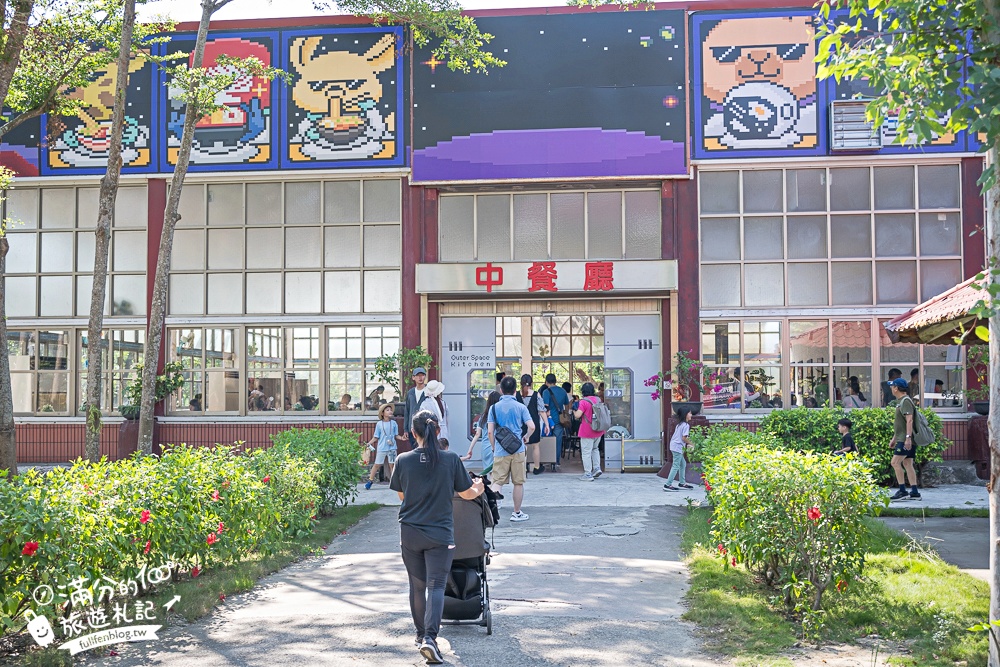 【2025台南頑皮世界野生動物園】最新門票資訊.台南必玩動物園,餵萌寵.看企鵝.玩水樂園.搭水豚列車!