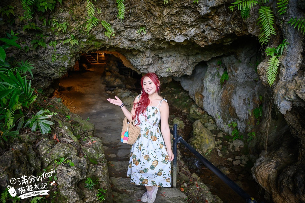 沖繩【CAVE OKINAWA鐘乳洞】沖繩尋寶秘境~地下金色宮殿,探索夢幻鐘乳石洞,還能在森林咖啡館下午茶!