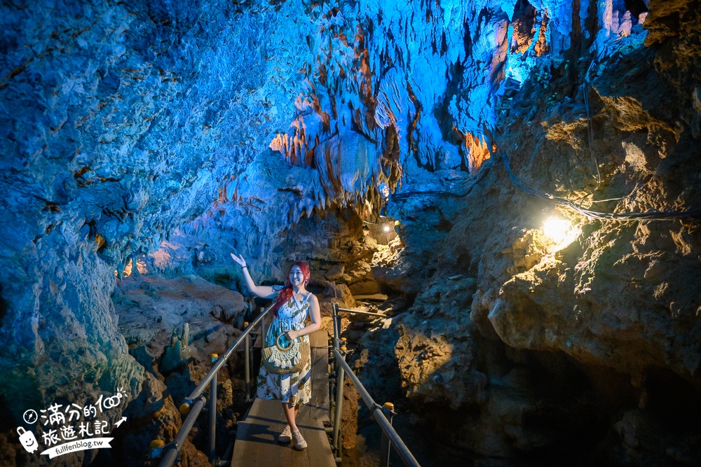 沖繩【CAVE OKINAWA鐘乳洞】沖繩尋寶秘境~地下金色宮殿,探索夢幻鐘乳石洞,還能在森林咖啡館下午茶!