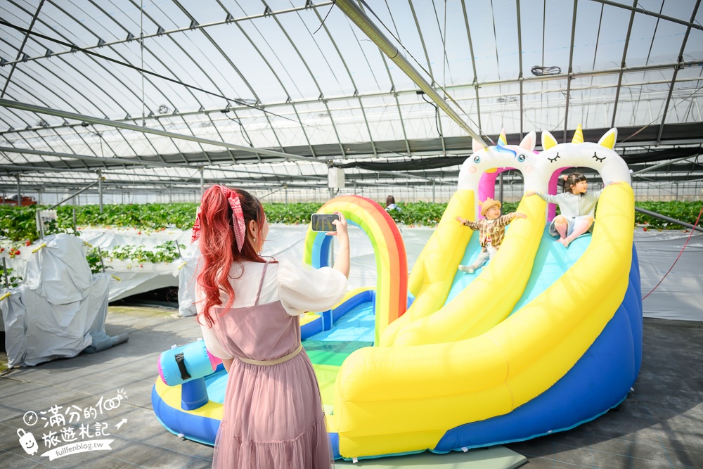 福岡草莓園【Fruitelier中村果樹園】久留米親子草莓園,50分鐘草莓吃到飽.能邊採邊吃,還有兒童遊戲區好溫馨!
