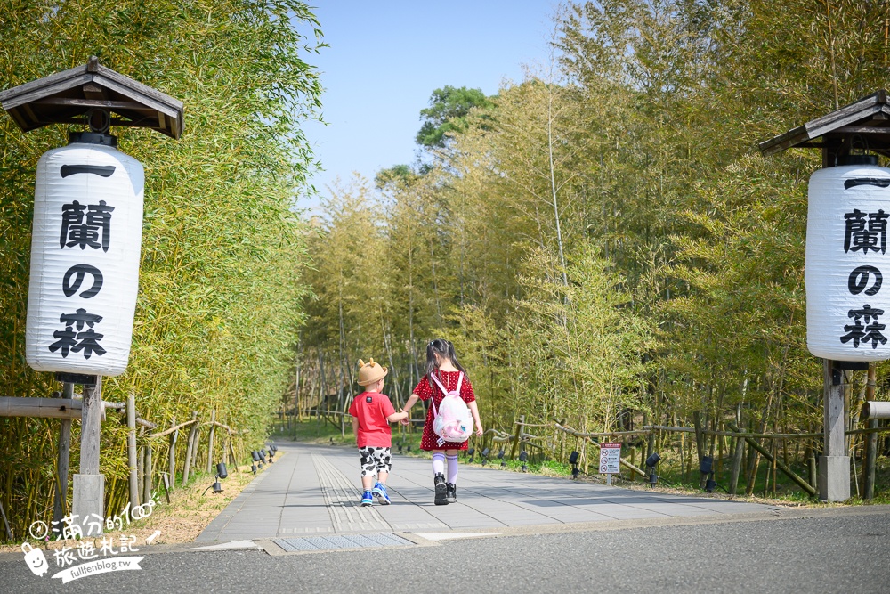 福岡糸島【一蘭之森】免門票參觀一蘭拉麵博物館,在竹林裡吃一蘭拉麵超特別,必玩拉麵攤扭蛋!
