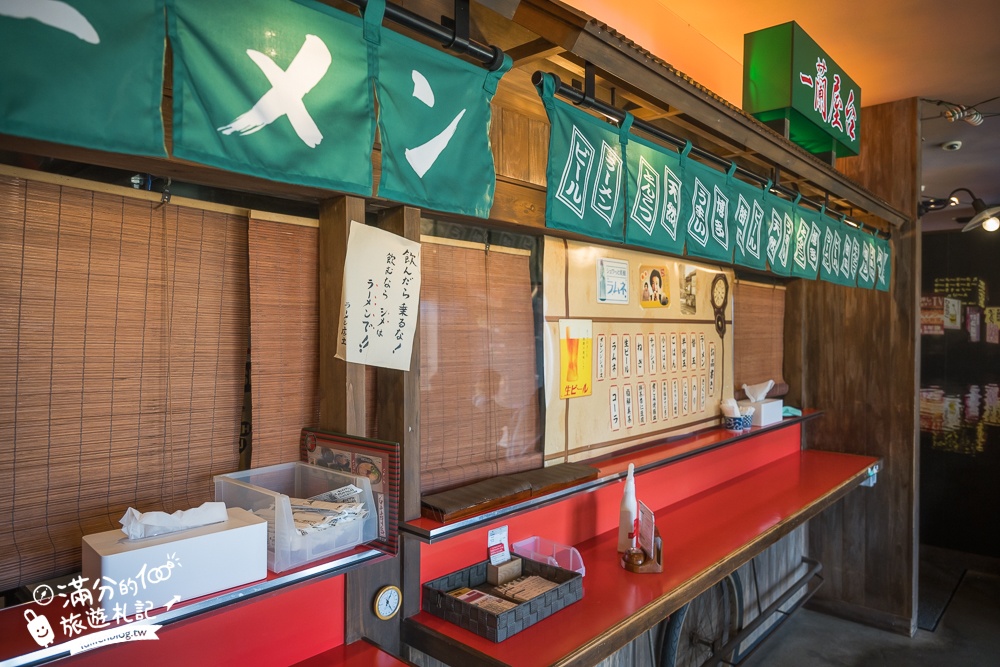 福岡糸島【一蘭之森】免門票參觀一蘭拉麵博物館,在竹林裡吃一蘭拉麵超特別,必玩拉麵攤扭蛋!