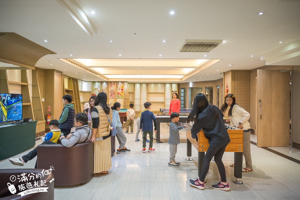 【承萬尊爵渡假酒店】南投埔里親子飯店.百坪兒童遊戲區.SWITCH任天堂.星空泳池通通免費玩!