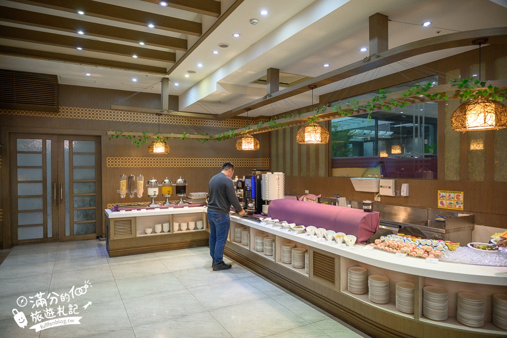 【承萬尊爵渡假酒店】南投埔里親子飯店.百坪兒童遊戲區.SWITCH任天堂.星空泳池通通免費玩!