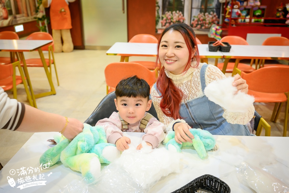 桃園【小熊博物館4.0】龍潭最新親子室內景點.泰迪熊主題館,小熊手作DIY,全新場景跟著小熊環遊世界!