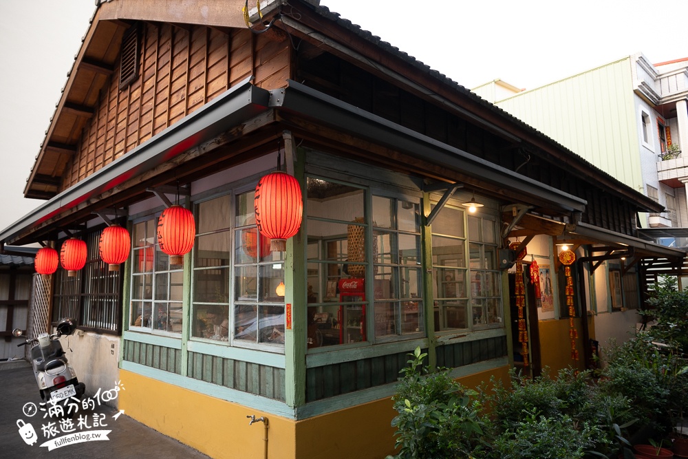 南投竹山美食【丸二米粉】高評價日式老屋小吃.海鮮小卷米粉湯大碗美味超享受!