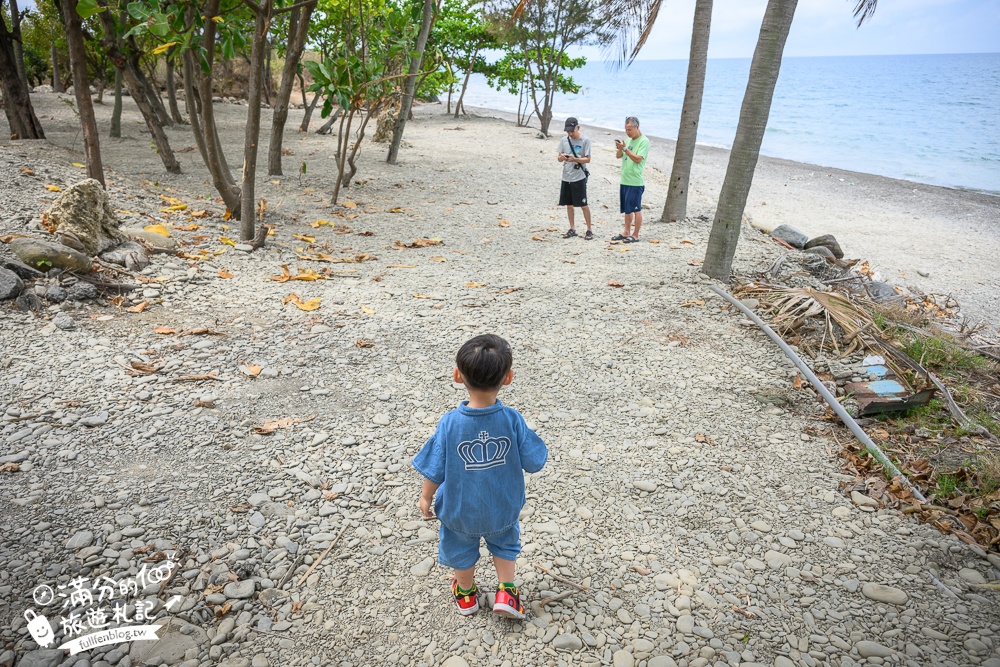 屏東新景點【Coconut Coast椰海·漫漫】枋山最新景觀餐廳.濃濃巴厘島風情, 無敵海景&火車快飛通通能滿足!