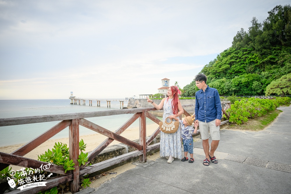 【沖繩玻璃底遊艇體驗】名護部瀬名海中公園親子必玩!搭鯨魚遊艇,換個視角看海底世界,還能同時餵魚超好玩!