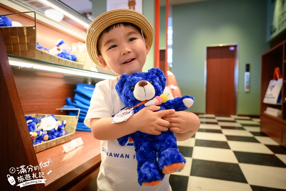 【BLUE SEAL牧港本店】沖繩室內景點,BLUE SEAL博物館免費參觀,濃濃美式風情超好拍!