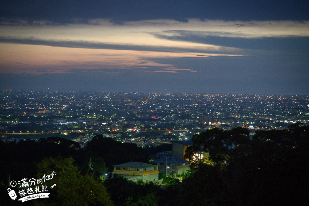 彰化【花壇山中居景觀餐廳】彰化夜景餐廳推薦,泡腳喝雞湯好愜意,黃昏&百萬夜景一次滿足!