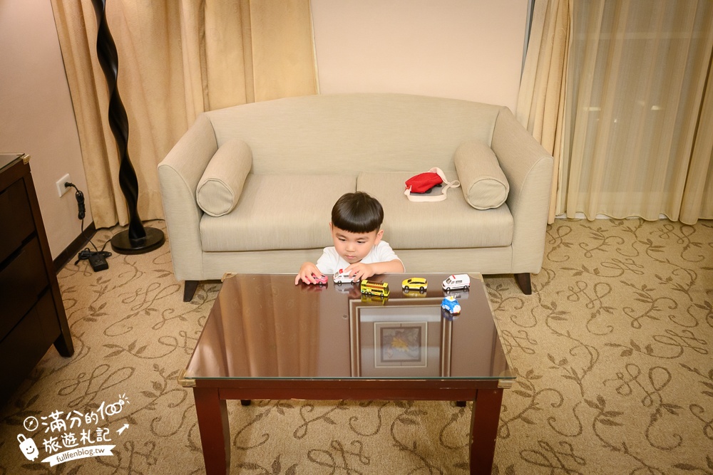 【2025西湖渡假村一泊三食玩樂攻略】最新桐花恐龍世界,泡泡免費玩.必逛凡爾賽花園&靈山洞!