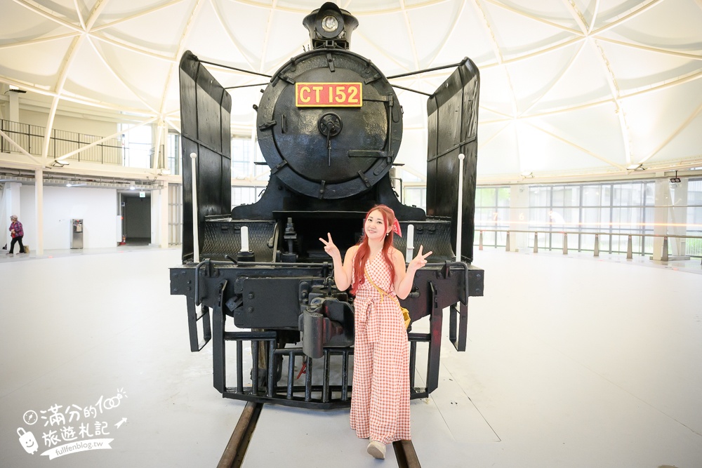 苗栗新景點【苗栗火車頭園區】最新門票資訊&設施體驗,必搭小火車遊園.近距離與蒸汽火車合影趣味十足!