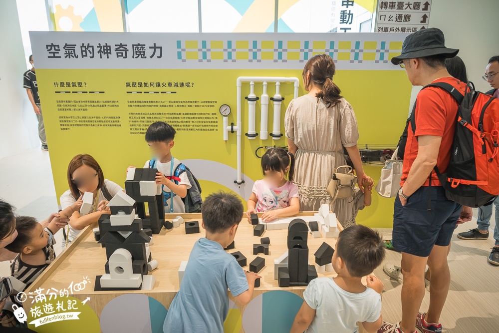 苗栗新景點【苗栗火車頭園區】最新門票資訊&設施體驗,必搭小火車遊園.近距離與蒸汽火車合影趣味十足!