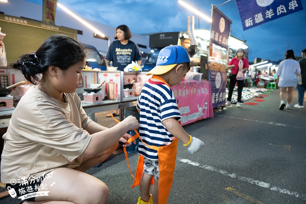 南投【草鞋墩人文觀光夜市】TOP10人氣美食＆必玩夜市遊戲,每週只營業四天,佔地八千坪,還有街頭藝人表演!