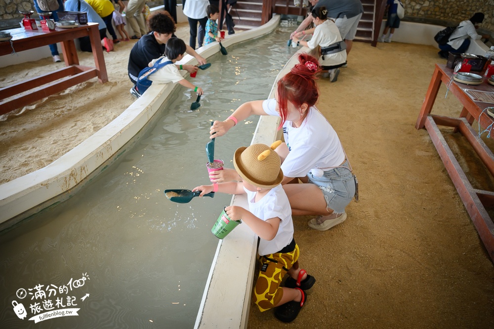 沖繩親子景點【釣魚與探索沖繩 Bouken no Kuni Okinawa】一票玩到底,暢玩釣魚&小龍蝦.尋寶藏.挖化石,還能玩拍侏羅紀世界!