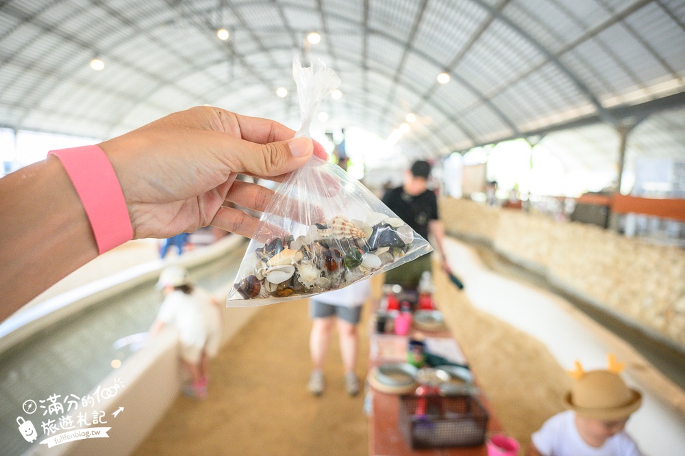 沖繩親子景點【釣魚與探索沖繩 Bouken no Kuni Okinawa】一票玩到底,暢玩釣魚&小龍蝦.尋寶藏.挖化石,還能玩拍侏羅紀世界!