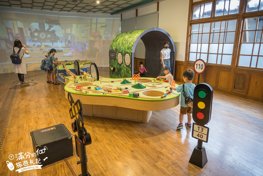 【國立臺灣博物館鐵道部園區】台北火車主題館.台北捷運親子景點.走訪歷史古蹟開小火車.看動態鐵道展好精彩!