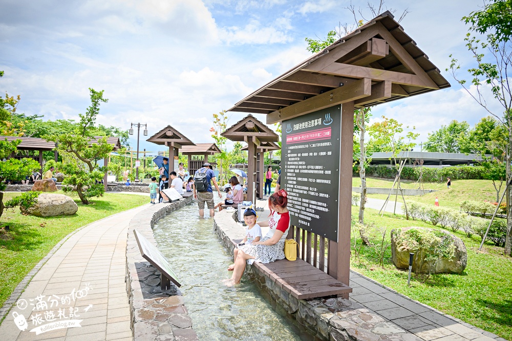 埔里新景點【福興溫泉區親子公園】福興溫泉遊客中心玩樂攻略.免費泡足湯.借自行車,還能玩滑梯和沙坑!
