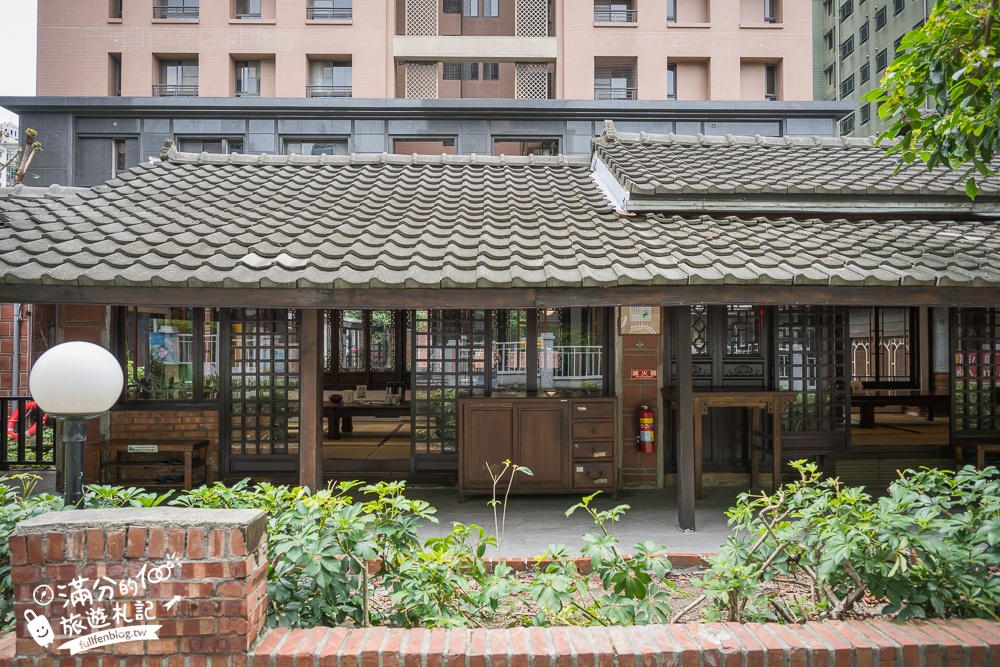 台中【耕讀園市政店】座落城市裡的江南風古都.台中懷舊茶樓.復古茶館裡觀景喫茶超愜意!