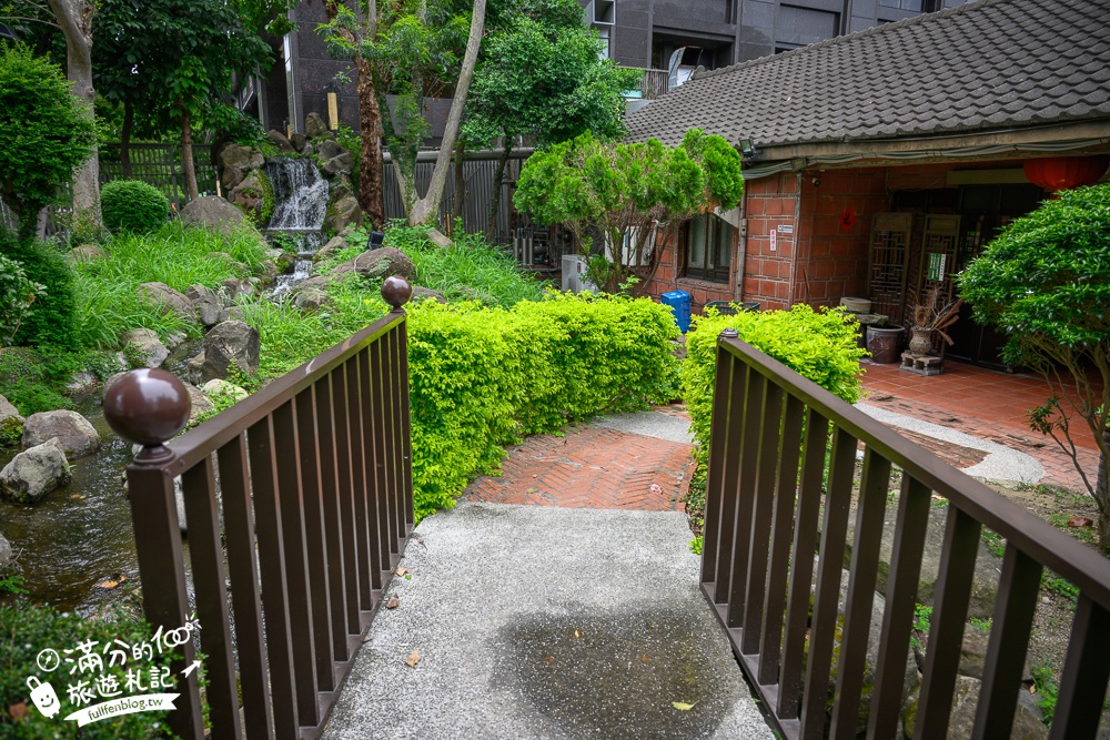 台中【耕讀園市政店】座落城市裡的江南風古都.台中懷舊茶樓.復古茶館裡觀景喫茶超愜意!