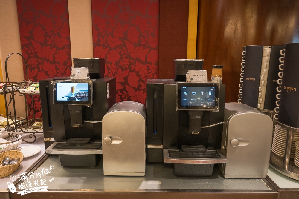 【台中長榮桂冠酒店】台中質感親子飯店.露天泳池.兒童遊戲場.Switch電玩通通免費玩,玩到不想回家!