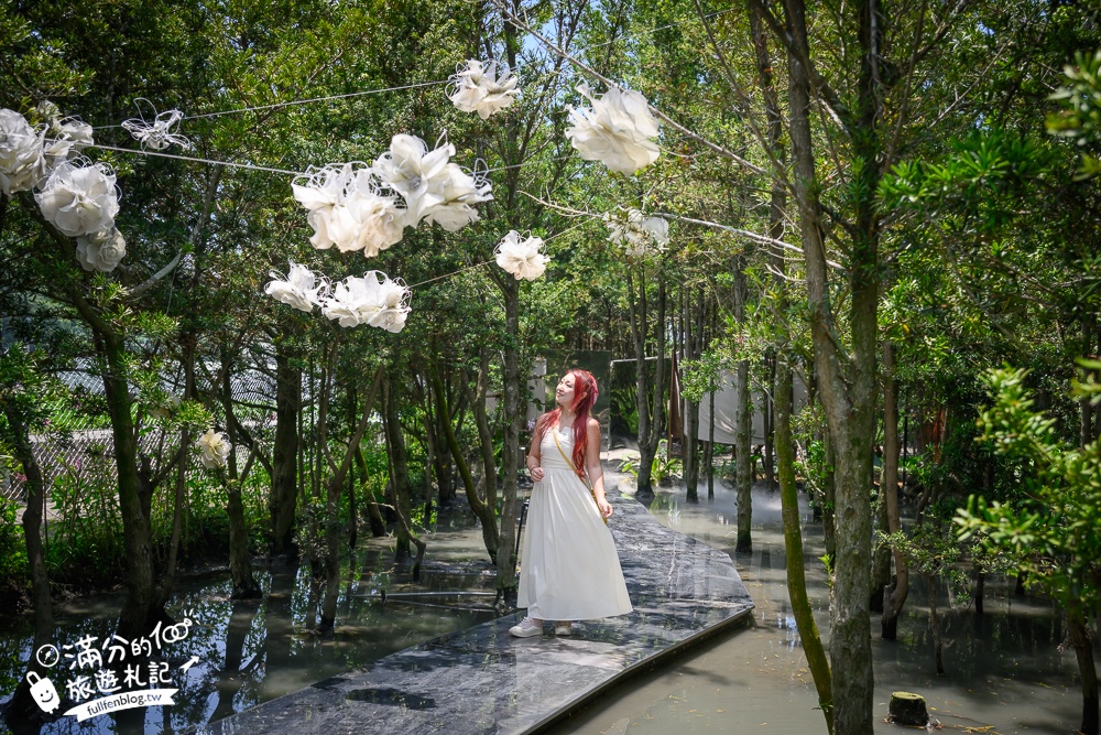 台中【喜鵲方舟FairyLand】后里一處優靜美地,必體驗朗月湖划透明獨木舟,與萌寵互動.看火炎山,還能吃輕食喝烤茶!