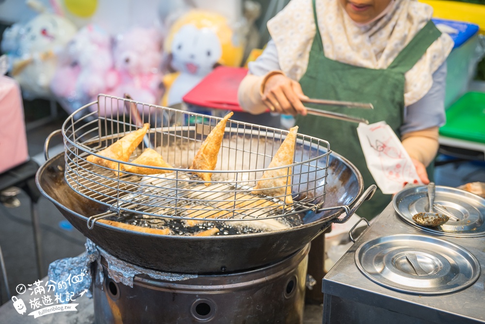 苗栗【竹南夜市玩樂攻略】TOP15竹南夜市必吃美食&必玩夜市遊戲,每週只營業一天,旁邊就是火炎山遊戲場!