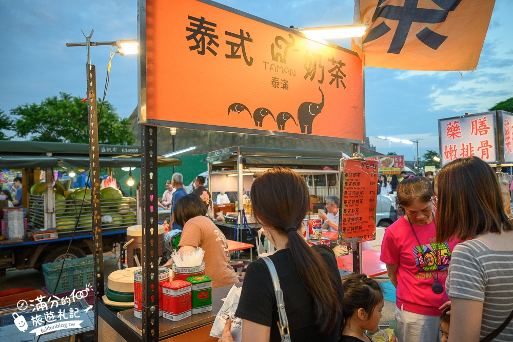 苗栗【竹南夜市玩樂攻略】TOP15竹南夜市必吃美食&必玩夜市遊戲,每週只營業一天,旁邊就是火炎山遊戲場!