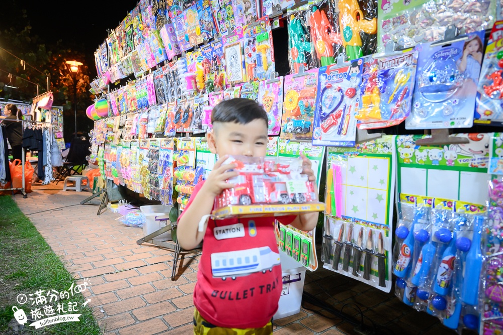 苗栗【竹南夜市玩樂攻略】TOP15竹南夜市必吃美食&必玩夜市遊戲,每週只營業一天,旁邊就是火炎山遊戲場!