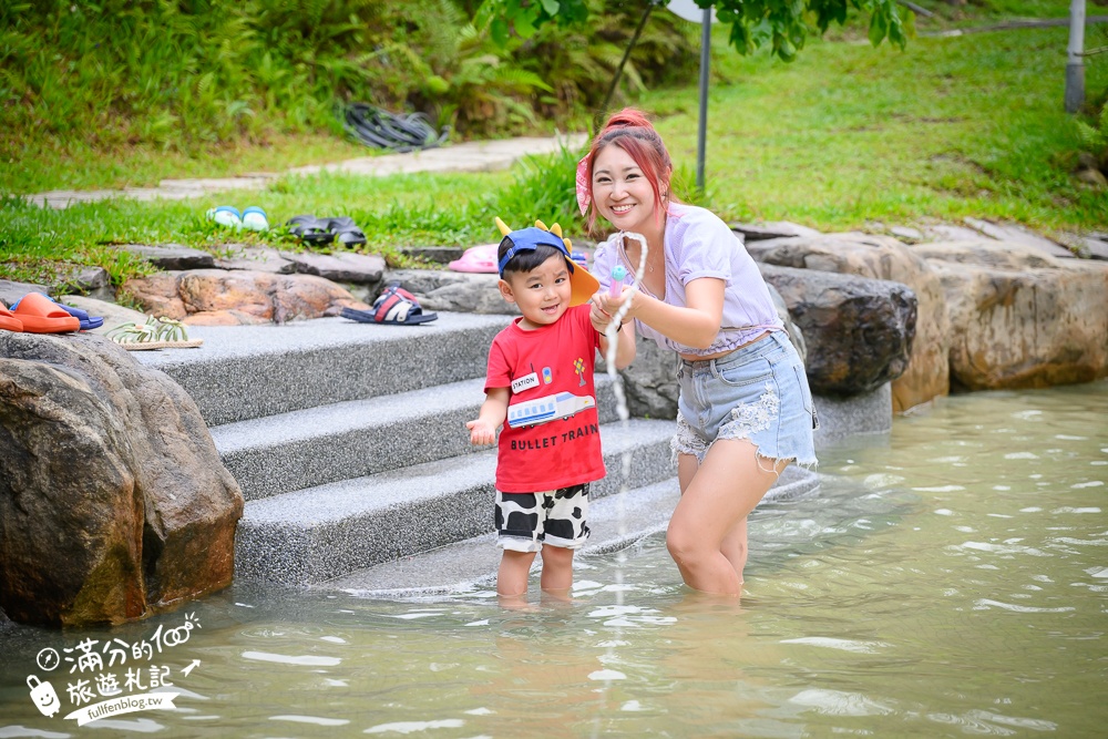 南投玩水秘境【岸境濕地莊園】天然山泉水戲水池.埔里玩水.探索野溪生態,還能用餐喝下午茶!