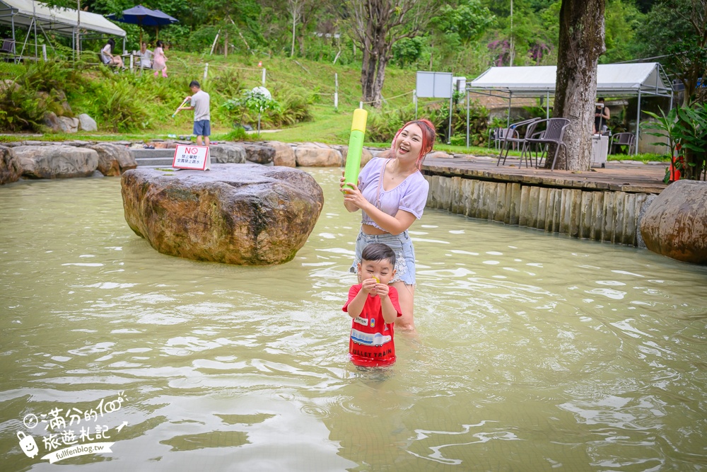 南投玩水秘境【岸境濕地莊園】天然山泉水戲水池.埔里玩水.探索野溪生態,還能用餐喝下午茶!