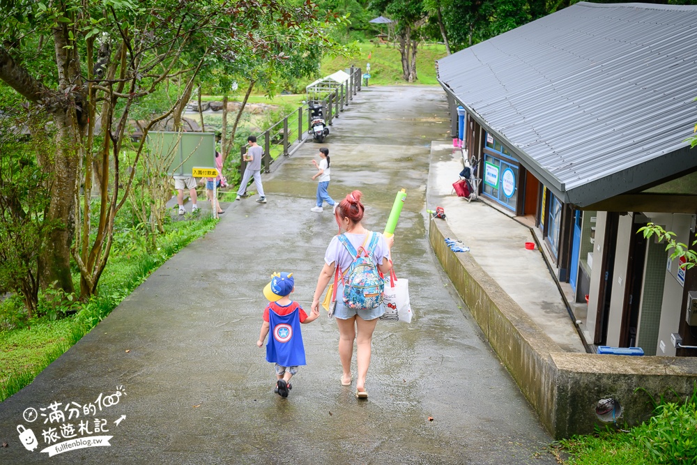 南投玩水秘境【岸境濕地莊園】天然山泉水戲水池.埔里玩水.探索野溪生態,還能用餐喝下午茶!