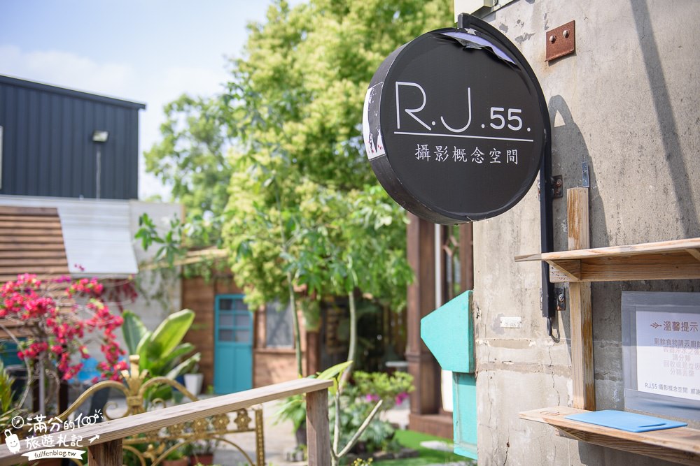 台中【RJ55攝影片場】2025全新全室內古風場景!最新漢服.戰國袍體驗含精緻髮妝,讓你秒變身古偶大女主!