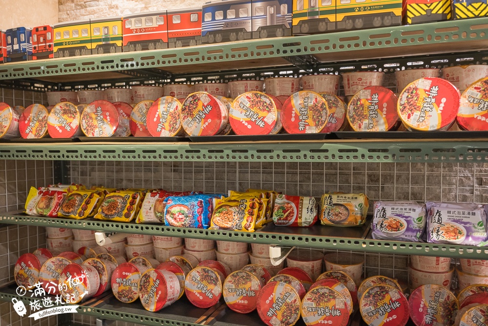 南投親子飯店推薦【集集鐵道行旅】近集集火車站的火車主題飯店.免費宵夜食光.景觀極佳的兒童遊戲區!