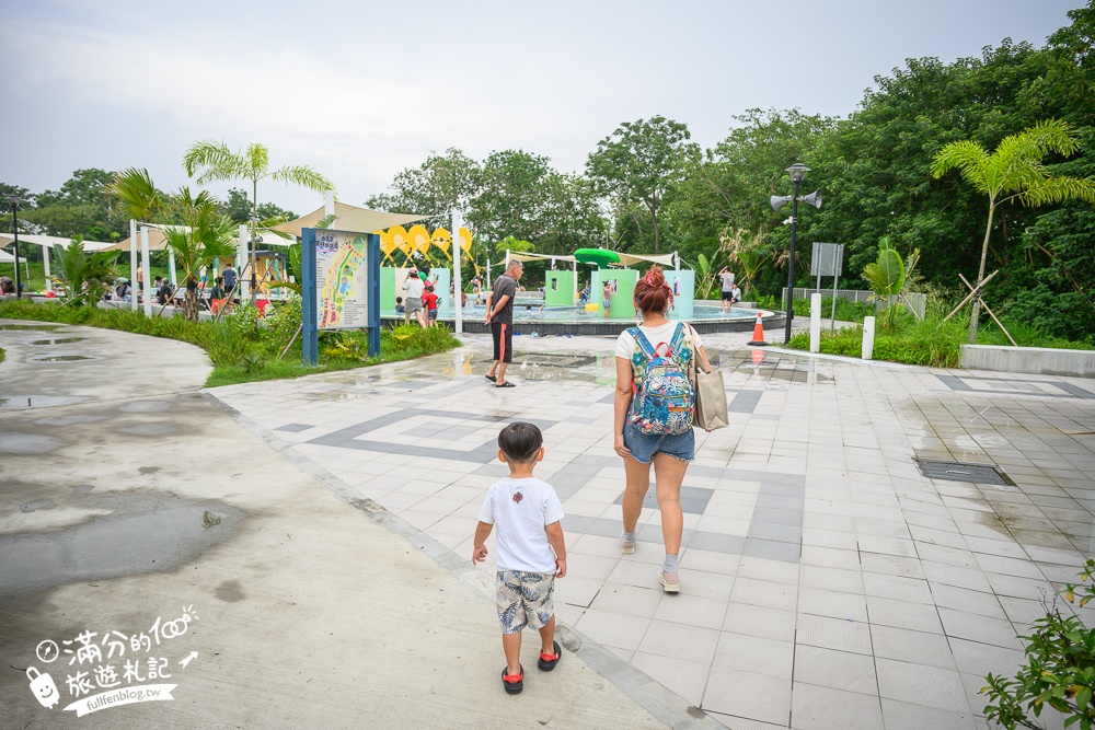 雲林【虎尾叢林水樂園】開放時間.虎尾632高地公園最新親子水樂園.免門票水陸樂園一次滿足,可愛虎爺陪你戲水放電!