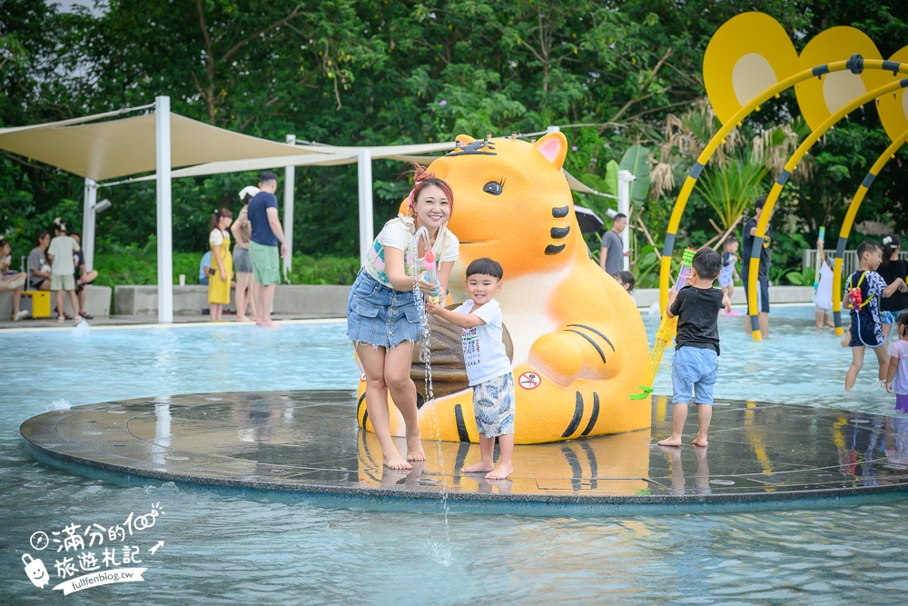 雲林【虎尾叢林水樂園】開放時間.虎尾632高地公園最新親子水樂園.免門票水陸樂園一次滿足,可愛虎爺陪你戲水放電!