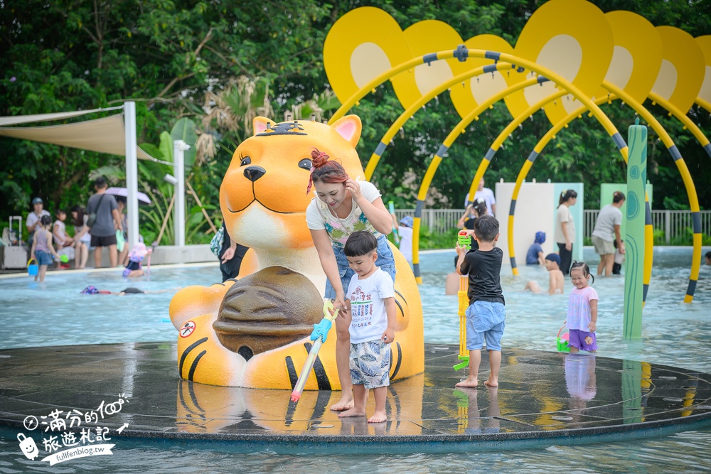 雲林【虎尾叢林水樂園】開放時間.虎尾632高地公園最新親子水樂園.免門票水陸樂園一次滿足,可愛虎爺陪你戲水放電!