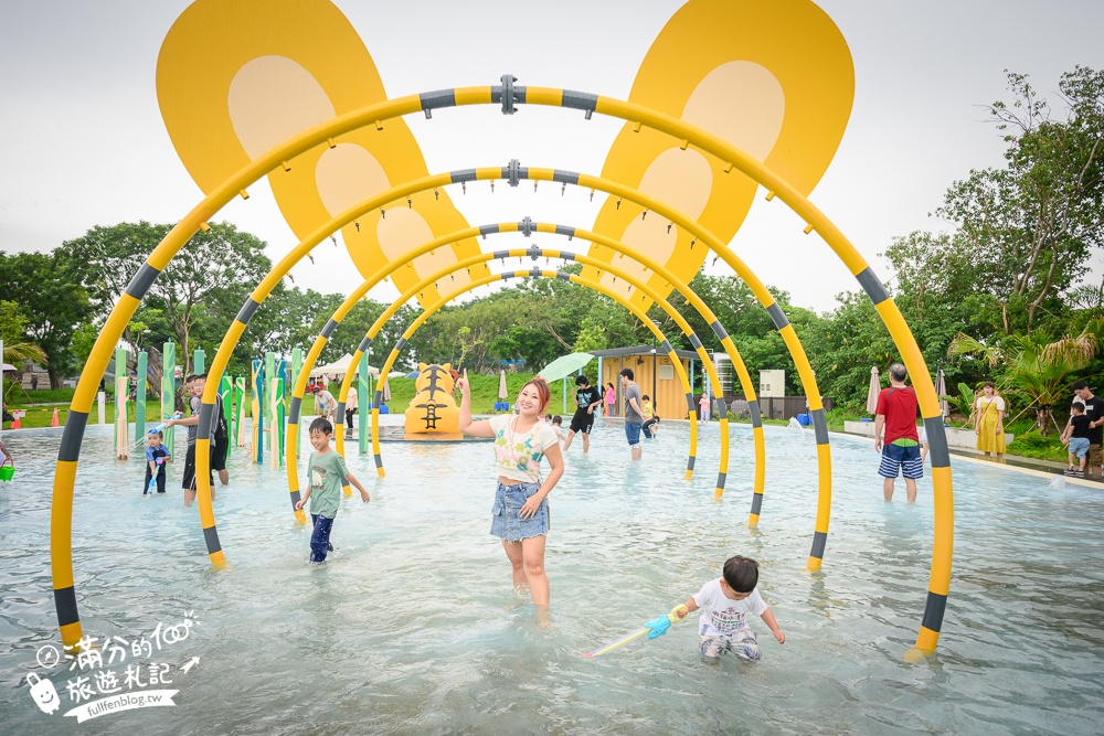 雲林【虎尾叢林水樂園】開放時間.虎尾632高地公園最新親子水樂園.免門票水陸樂園一次滿足,可愛虎爺陪你戲水放電!