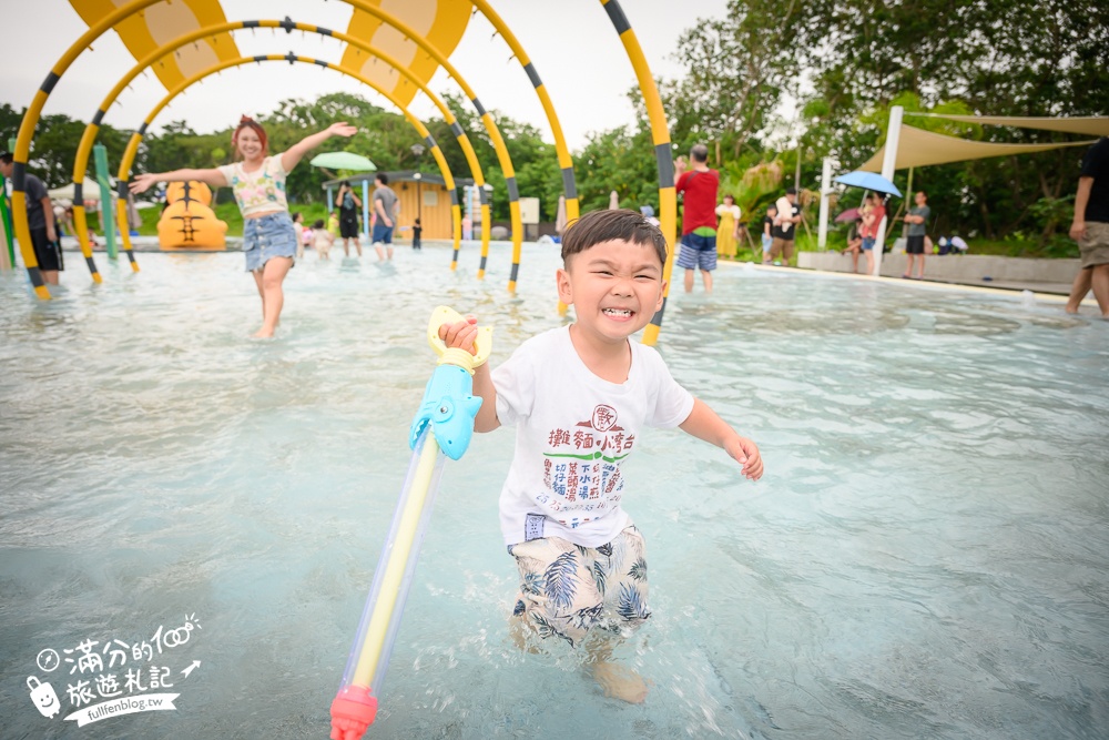 雲林【虎尾叢林水樂園】開放時間.虎尾632高地公園最新親子水樂園.免門票水陸樂園一次滿足,可愛虎爺陪你戲水放電!
