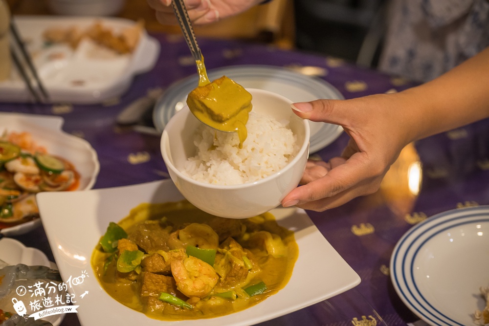 台中【曼谷皇朝泰式料理】平價泰式料理推薦.免收服務費.親子友善,還能預約專屬包廂唷!