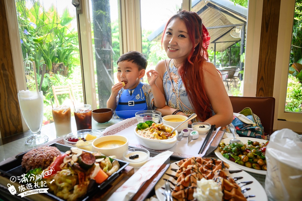 桃園【莫內的花園】觀音鄉蔬食料理庭院餐廳,蓮花田旁隱身名畫的世界,來賞蓮吃蓮逛花園!