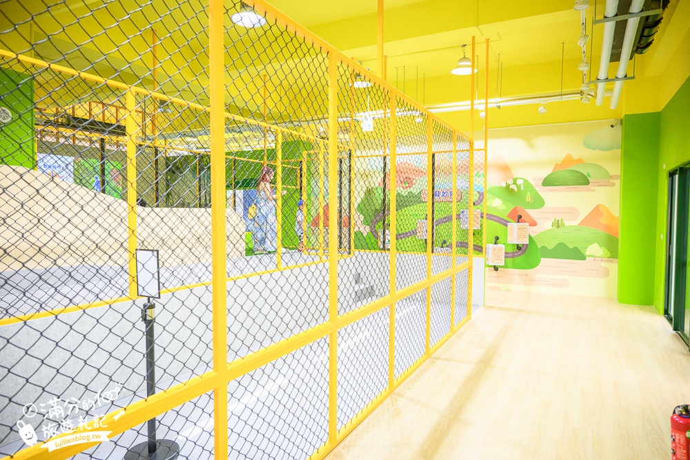 南投【噗樂館好Shoes樂活工廠】製鞋觀光工廠,試營運免費入園.還能玩科技互動遊戲和製鞋DIY唷!